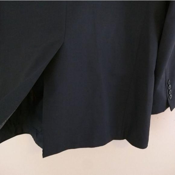 DKNY black 3 front pocket Blazer Size 42 regular - Picture 4 of 8